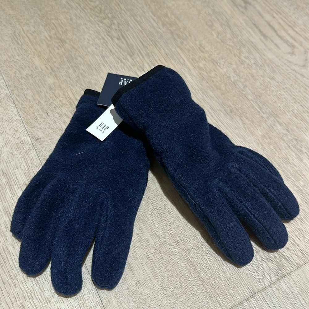 Kids gloves - GAP